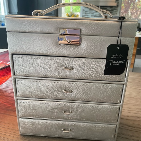 Other Tuscan Designs Leather Jewelry Box Tons Of Storage Poshmark